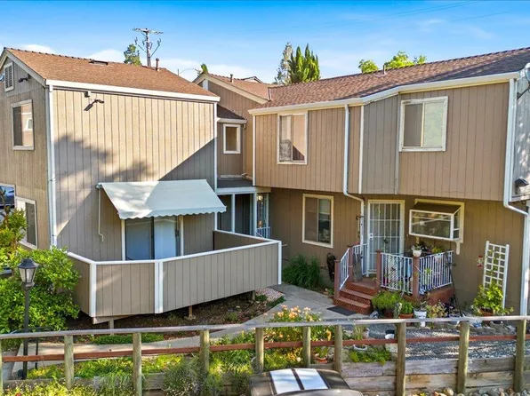 239 Mill St APT 11, Grass Valley, CA 95945
