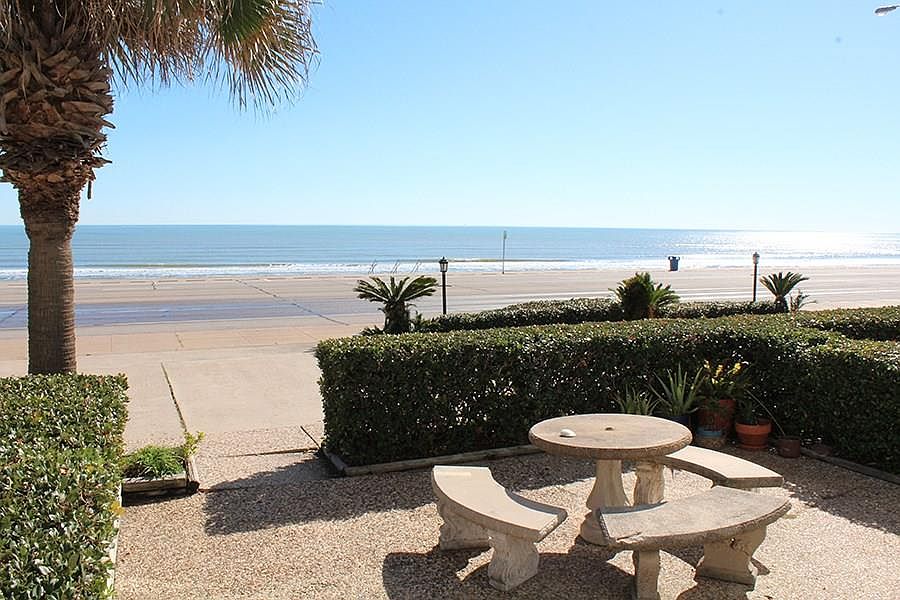 1st image of 8228 Seawall Blvd APT 3