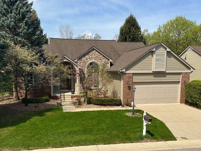 3124 Fairgrove Ter, Rochester, MI, 48309