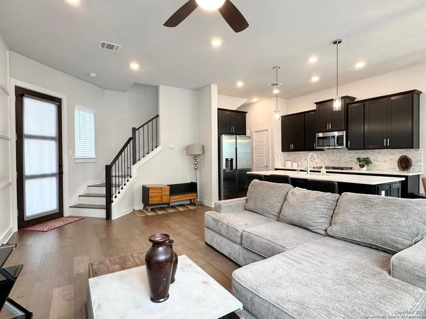 3 Bedroom/2.5 Bath The Enclave at Whitby Subdivision — Photo 2