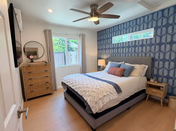 5061 Haskell Ave, Encino, CA 91436