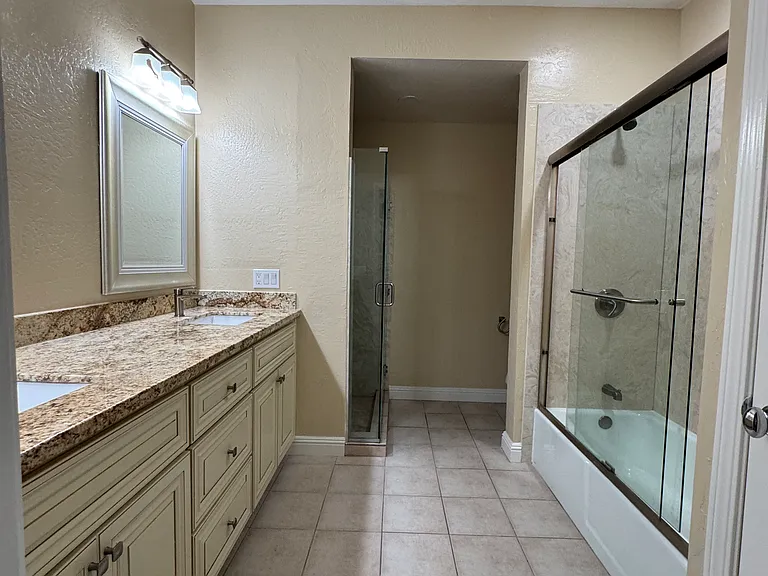 25912 Hayward Blvd — Photo 19