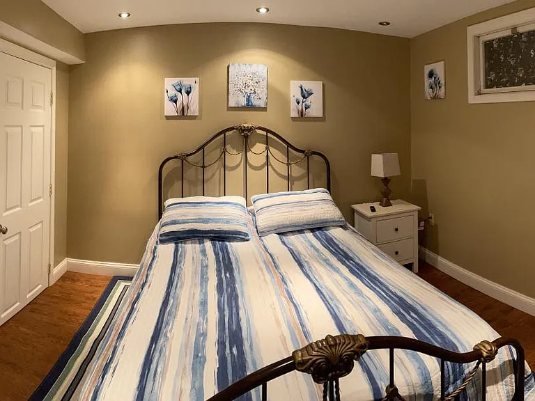 1199 Highview Dr — Photo 2
