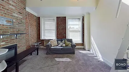 Rented by Bond New York