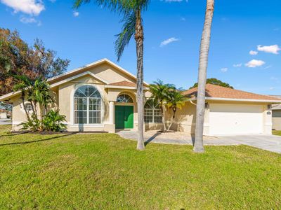 231 SE Crosspoint Drive, Port Saint Lucie, FL, 34983