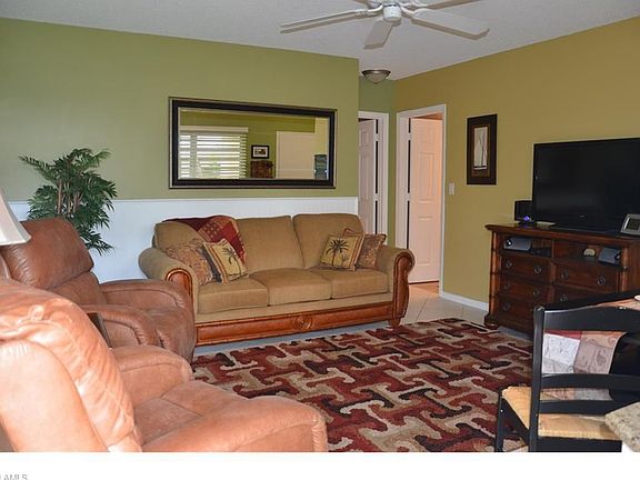 2nd image of 167 N Collier Blvd APT M4