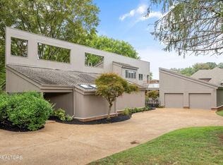 12035 S Fox Den Dr, Knoxville, TN 37934