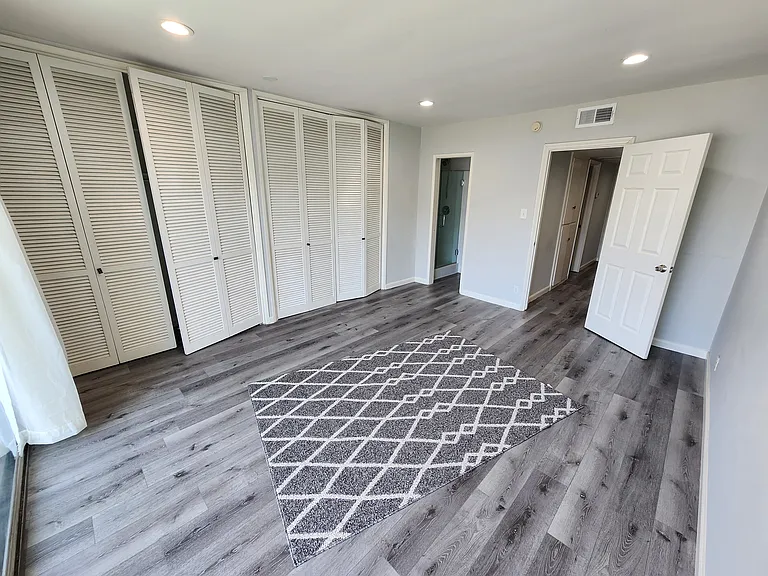 12744 Moorpark St #3 — Photo 18