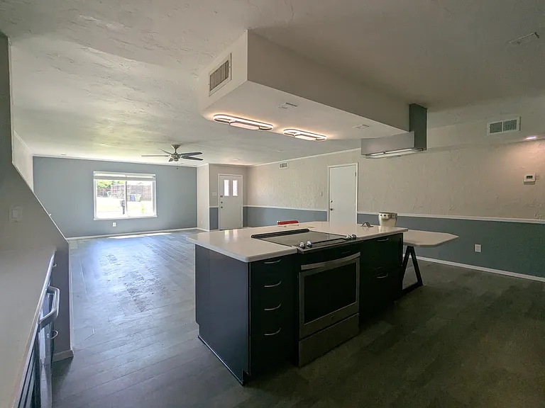 5818 Townshire Rd — Photo 7