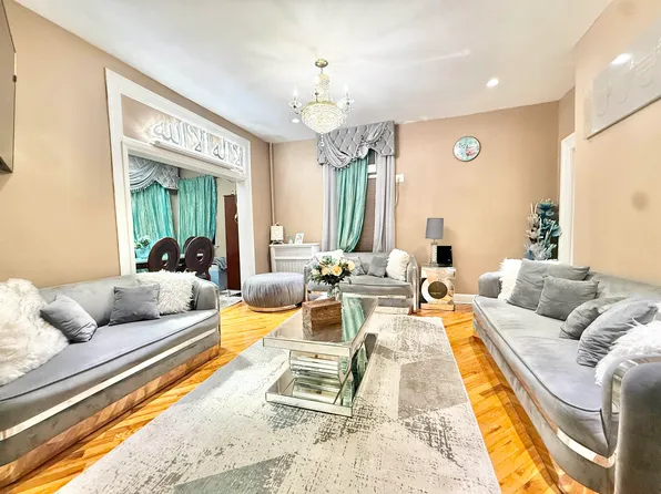 68 Brinkerhoff Street image 7 of 41