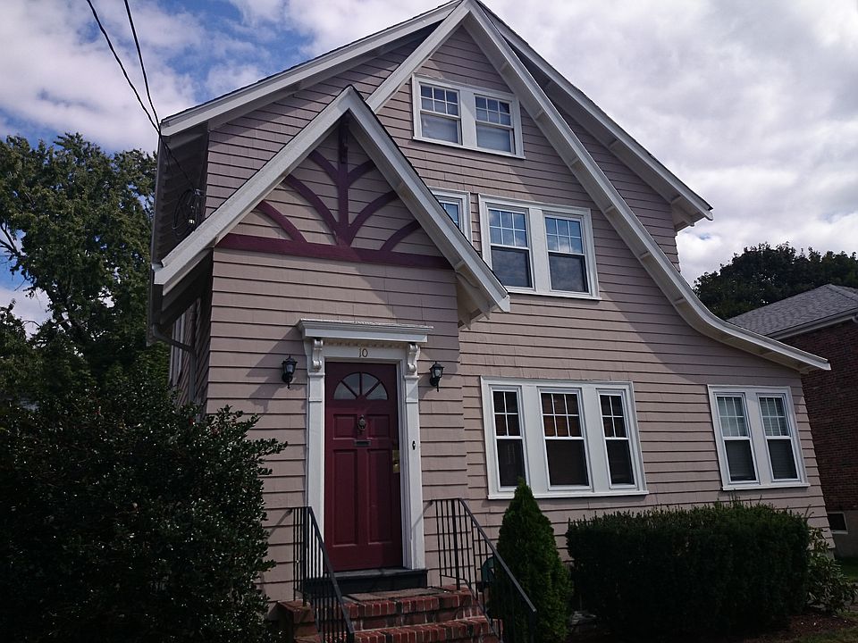 2nd image of 10 Caltha Rd