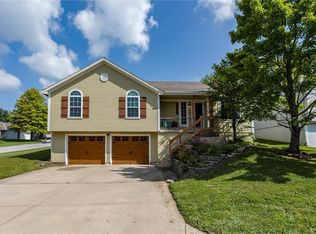 19600 E 9th St S, Independence, MO 64056