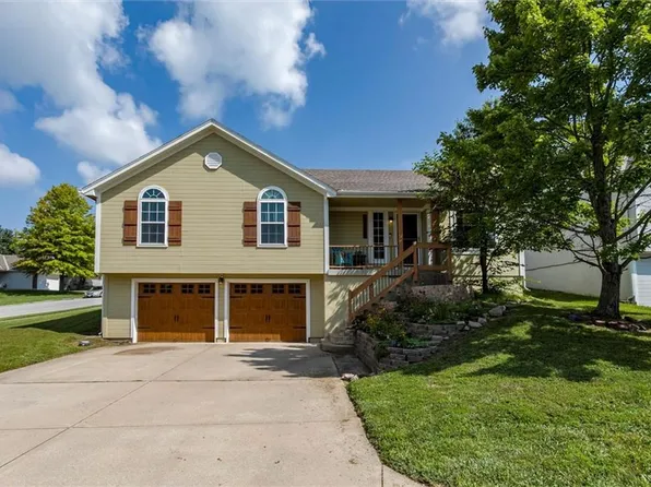19600 E 9th St S, Independence, MO 64056