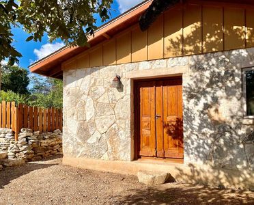 92 Himmel Rd, Fredericksburg, TX, 78624