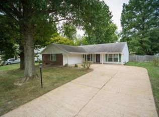 321 Bunker Hill Rd, Belleville, IL 62221