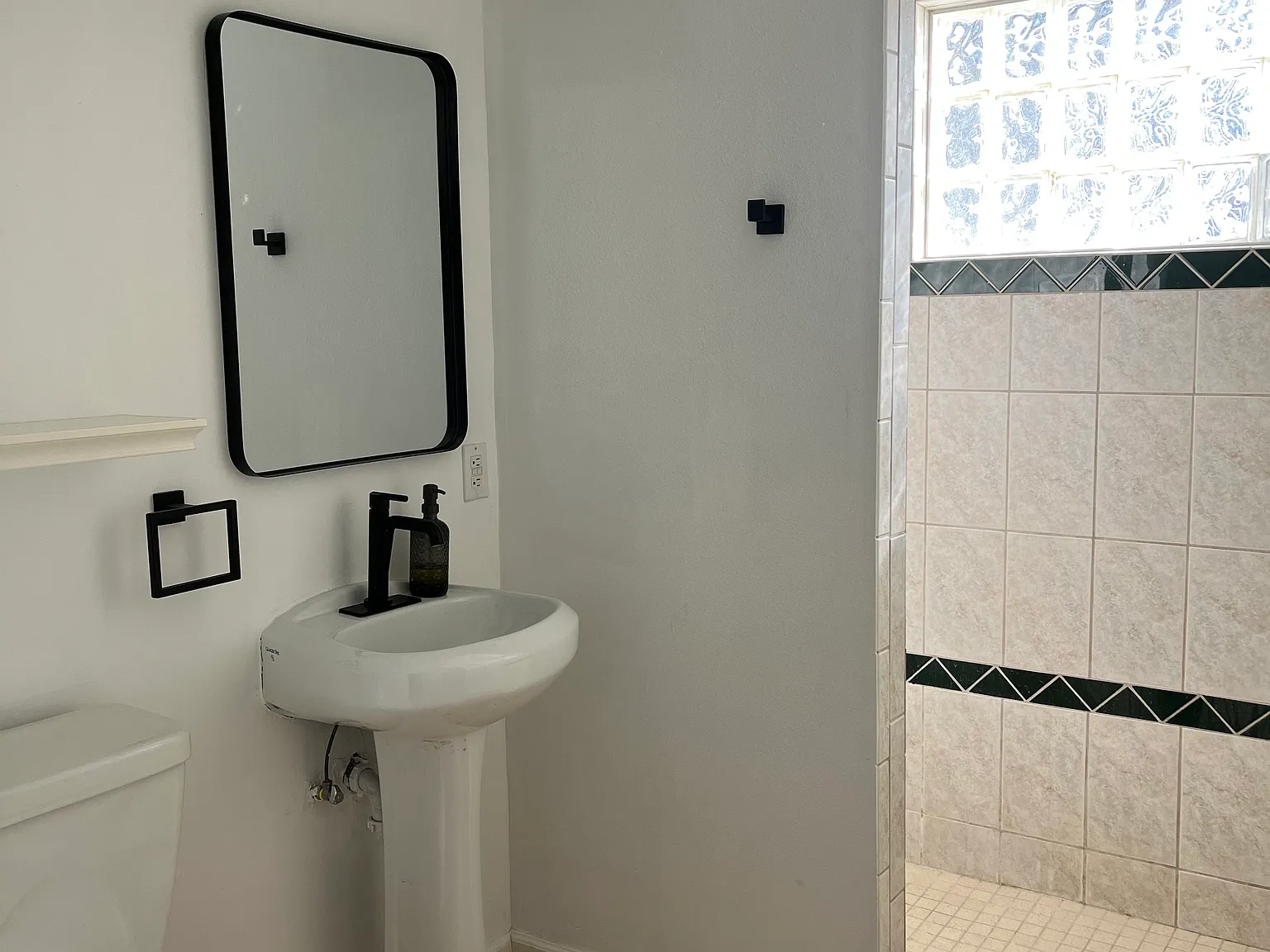 1 bed, 650 sqft, $2,000 — Photo 4