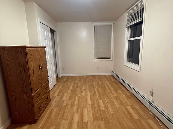 5th image of 219 Cleveland Ave