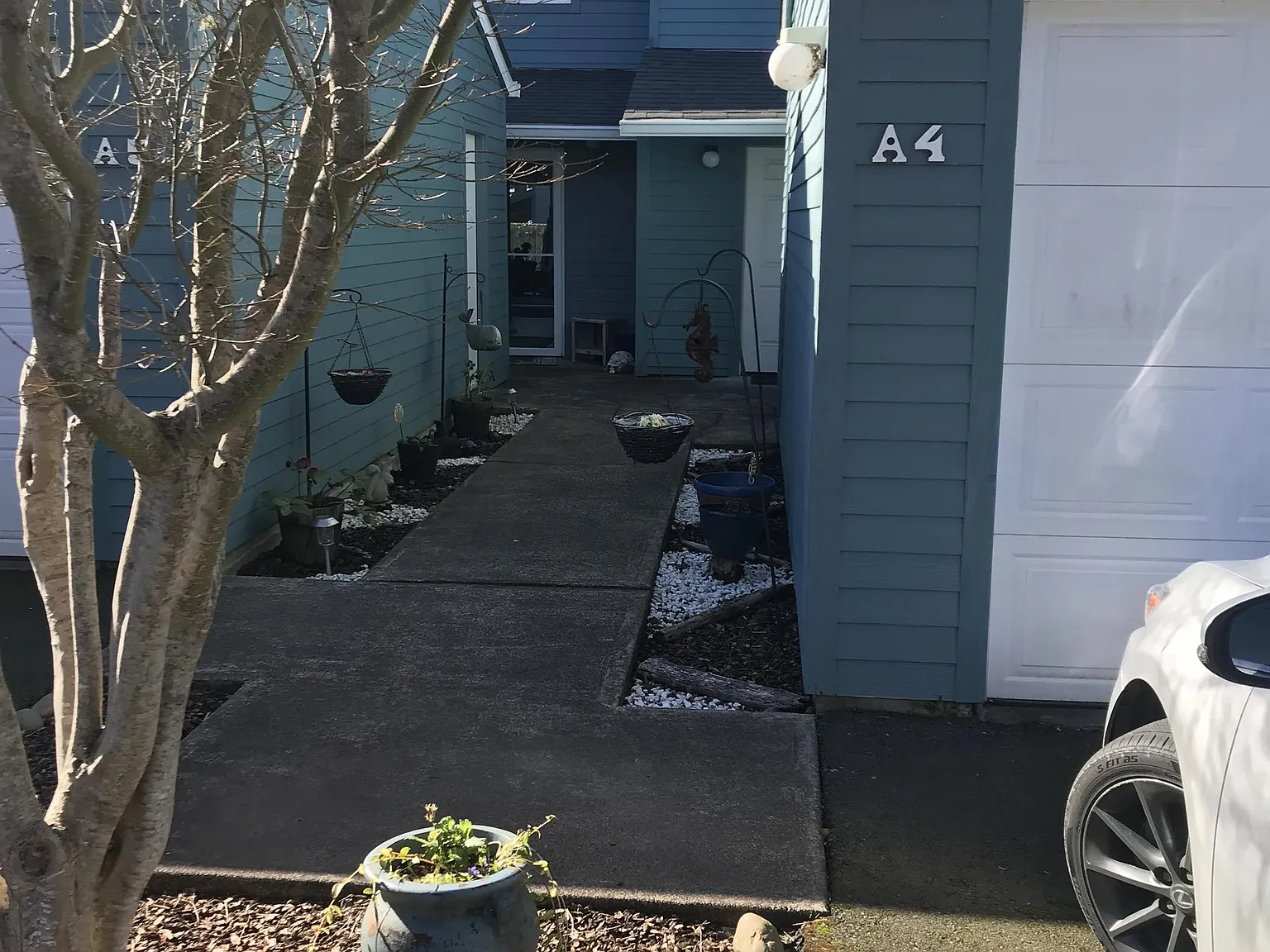 145 Northwest 33rd Street - A4 — Photo 1
