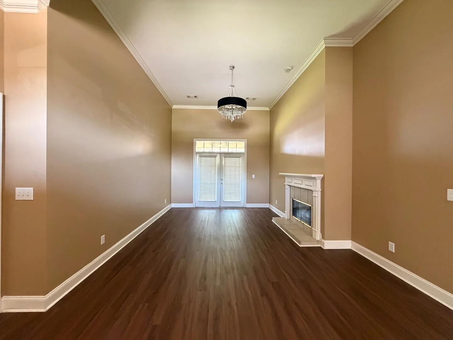 9342 Wrens Way — Photo 2