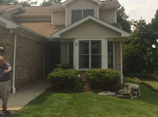 154 Tennyson Ter, Williamsville, NY 14221