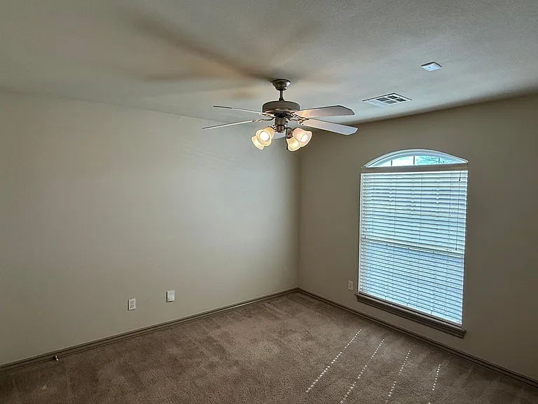 2145 Scissortail Landing Dr — Photo 12