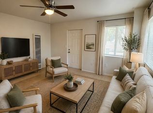 1498 E 6th St #4, Beaumont, CA 92223