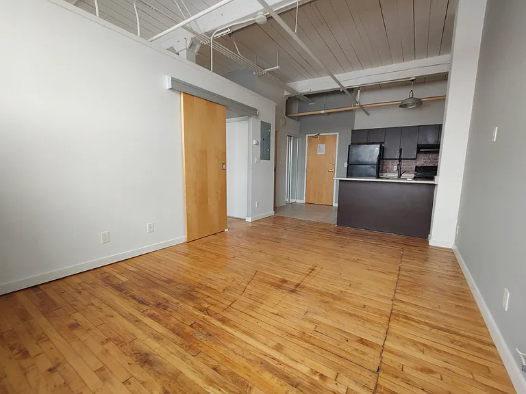 35 Water St S #308 — Photo 9