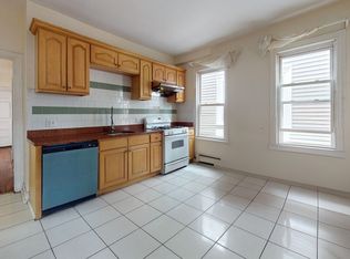 19 Newport St Floor 2, Dorchester, MA 02125