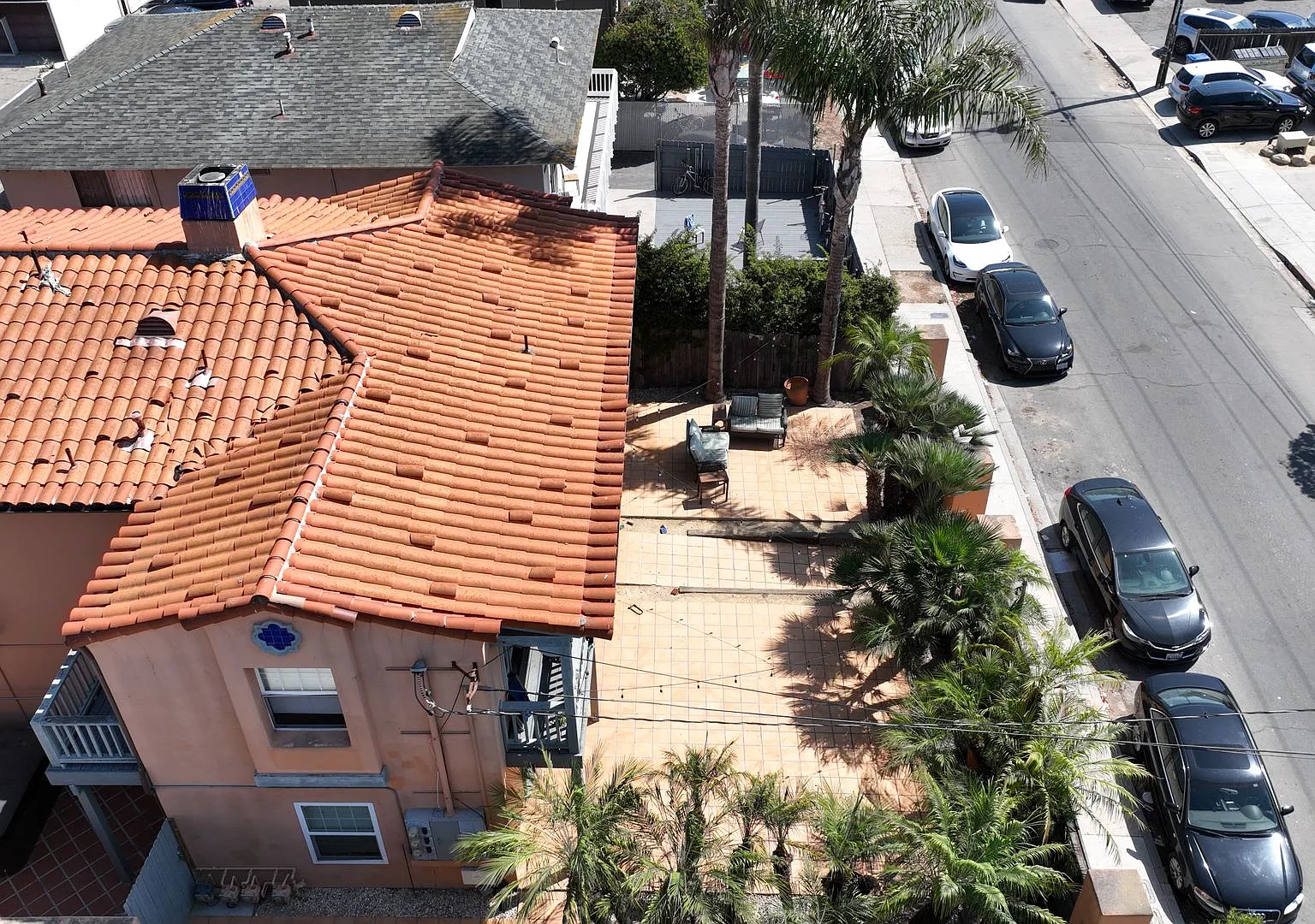 6636 Del Playa — Photo 3