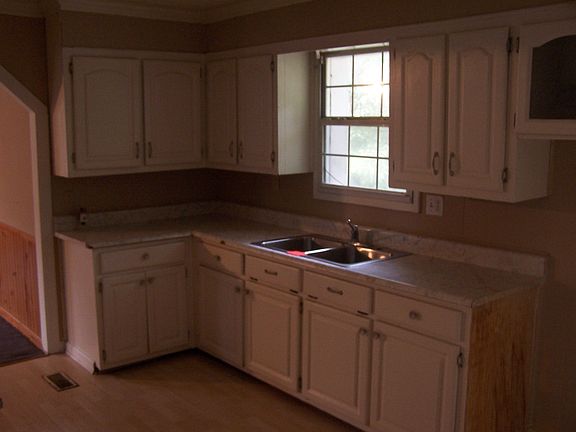 5th image of 1427 Harrison Ave NW