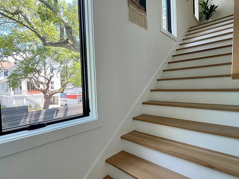 212 Linnea Ln — Photo 8