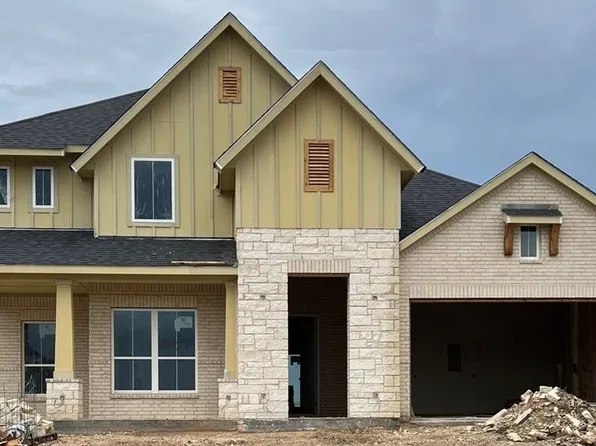 2107 Holburn St, Lorena, TX 76655