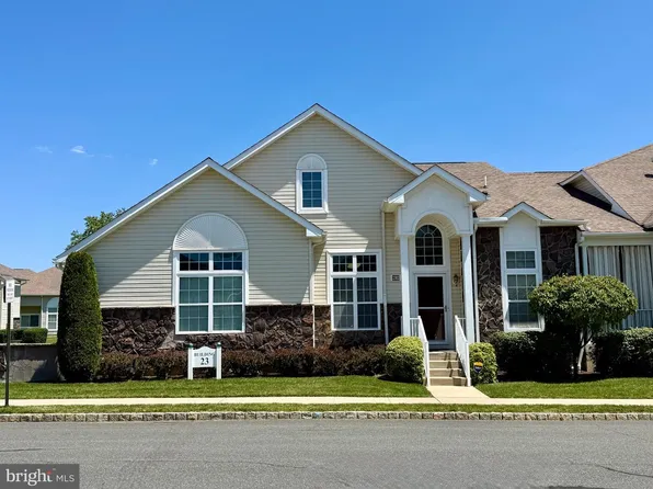 2302 Schindler Dr N, Monmouth Junction, NJ 08852