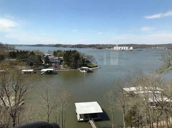5 Cedar Rd, Lake Ozark, MO 65049