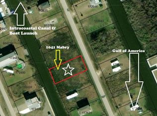 1041 Mabry Street, Gilchrist, TX 77617