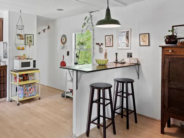 (undisclosed Address), Leicester, NC 28748