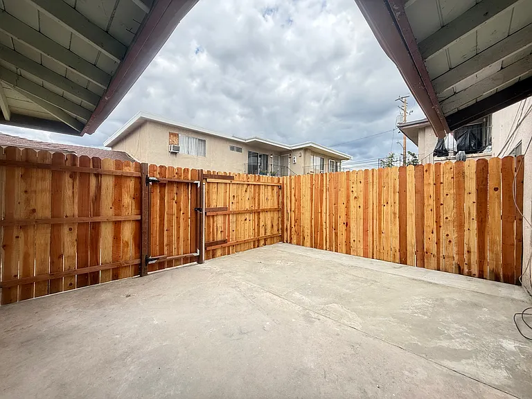 4642 Canoga St #A — Photo 20