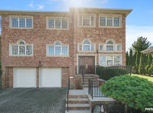 55 Anderson Ave, Englewood Cliffs, NJ 07632