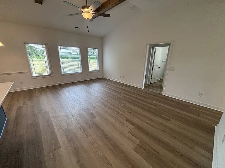 200 Budd Godwin Ln — Photo 3