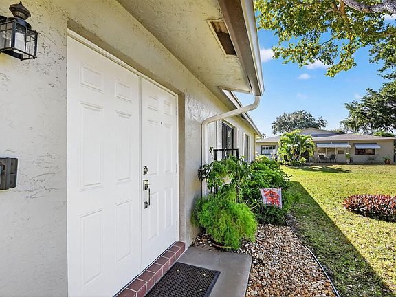 4th image of 1544 Palmland Drive