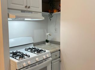 1918 Palmetto St APT 2R, Ridgewood, NY 11385