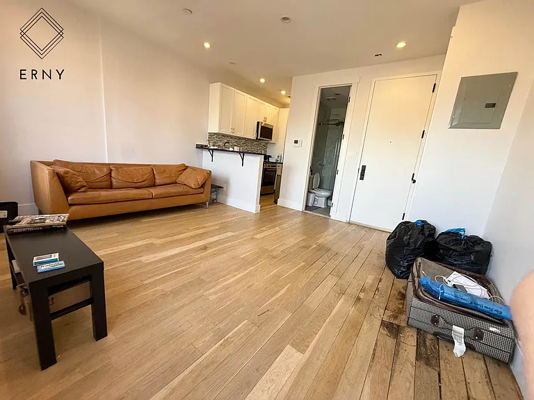 905 Sterling Pl #4A — Photo 2