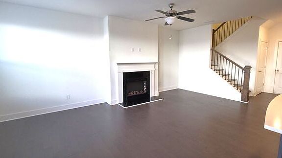 5th image of 81 Auburn Woods Dr