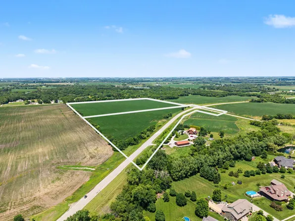 Parcels #1324400210 & 1324400420, Huxley, IA 50124