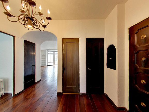 5th image of 3655 Fillmore St #1119R