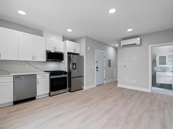 22 Fleet Street image 3 of 15