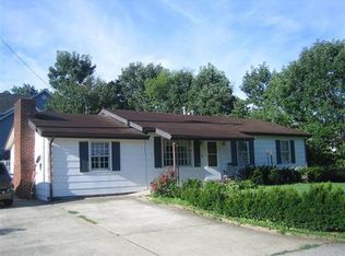 55 Fall Ln, Clearfield, KY 40313