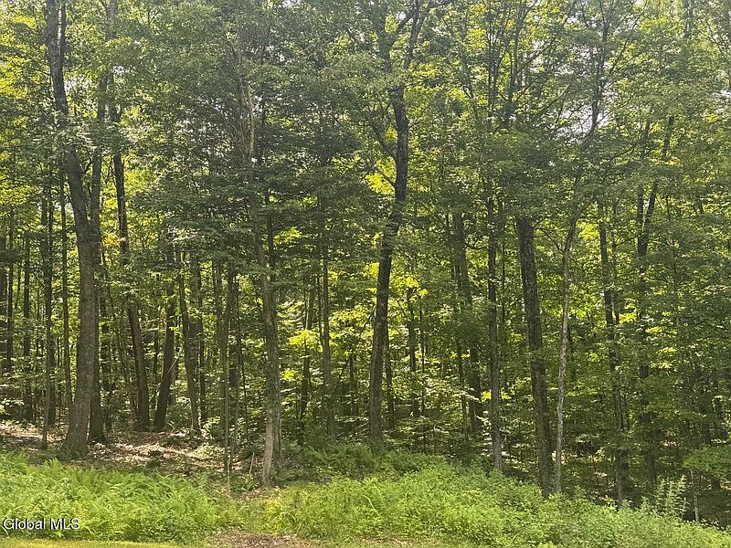4th image of L13.5 Kilmer Road
