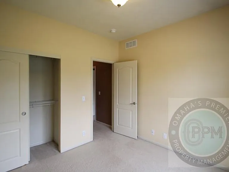 809 Lake Tahoe Dr — Photo 24