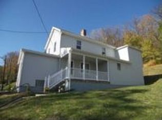 814 Depot St, Youngwood, PA 15697